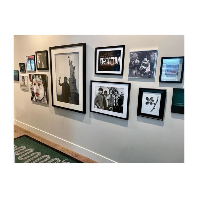 Art is the heart & soul to any home.  One of my favorite services to do for clients is curate & hang their art so they can be inspired by their surroundings each & every day.
Taking on new projects in 2023 to help bring your artistic vision to life.
.
.
.
.
#art #artcuration #photography #blackwhitephotography #rocknrollhalloffame #interiordesign #wallart #walldecor #mickjagger #stickyfingers #warhol #theramones #ledzeppelin #thebeatles #johnlennon #musiclover #acrylicpainting #artistsoninstagram #sonoma #sonomacounty