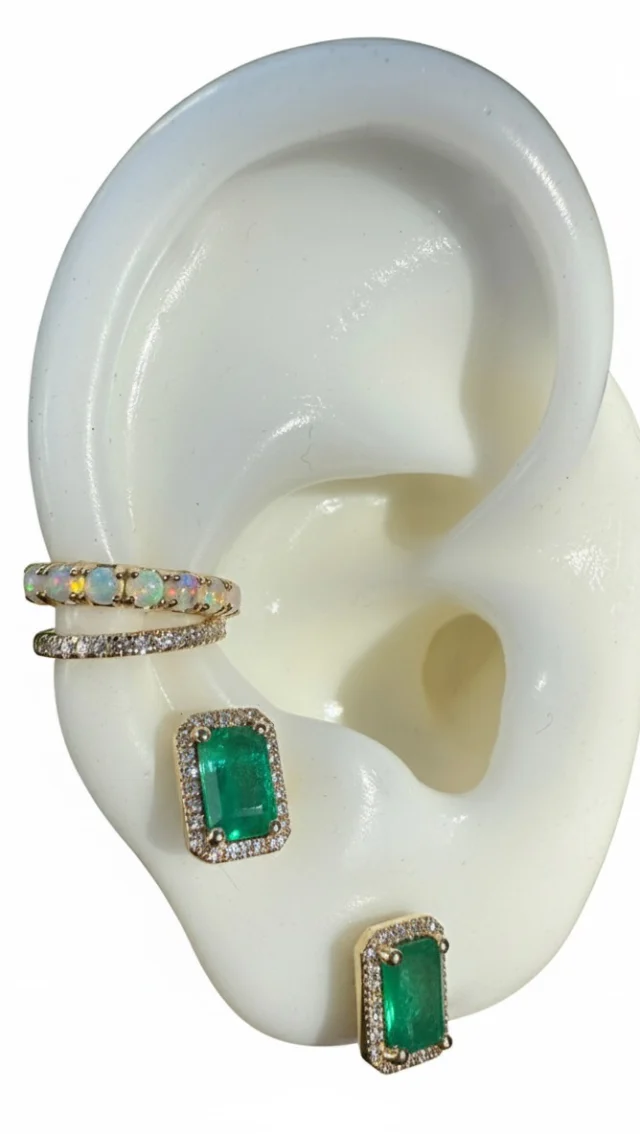 New Faves Alert! No Piercing Required Ear Cuffs, Soft Grey & White, Rose & Brilliant Cut Diamond - Sweet Love Rings, and a Humming Bird Ring from the archives... just for you! @padevavra #padevavra #padévavra #rosecutdiamond #greydiamond #interiors&jewels #jewelry #gifts #hummingbird #motherofpearl